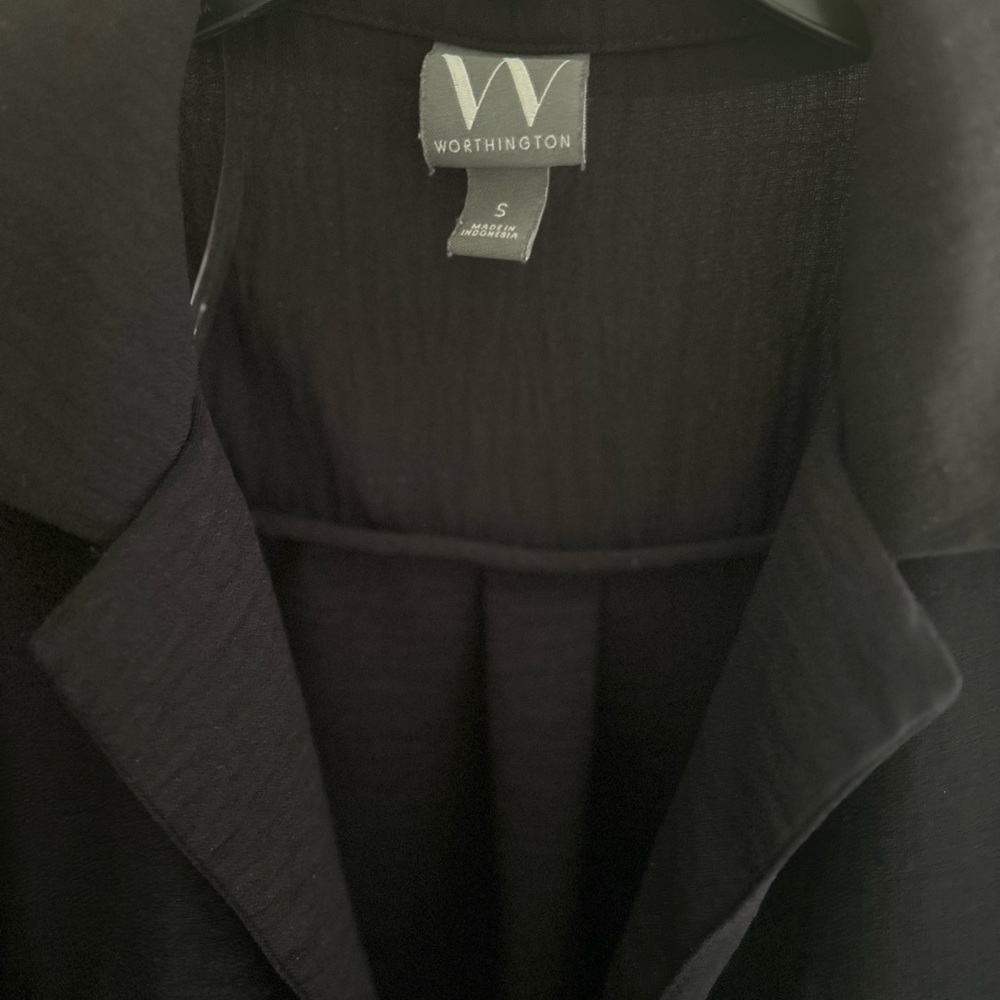 Worthington Black Button-Up Shirt - Picture 2 of 3